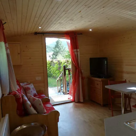 La Roulotte Domek alpejski *